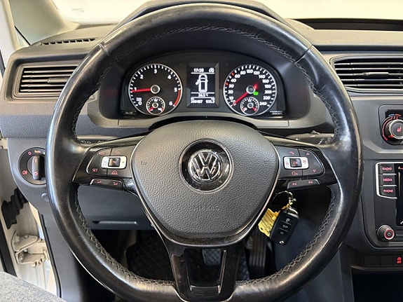 Volkswagen Caddy 11 of 16