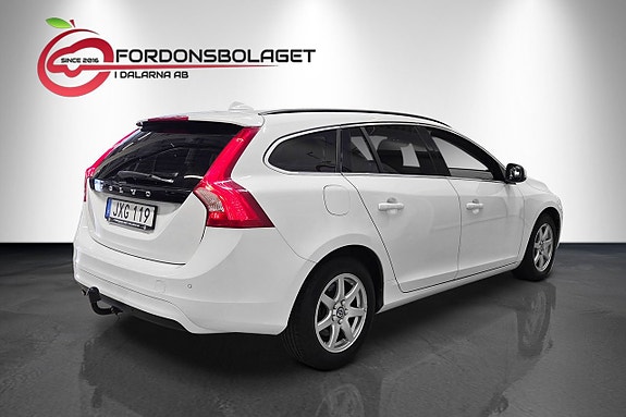 Volvo V60 4 of 19