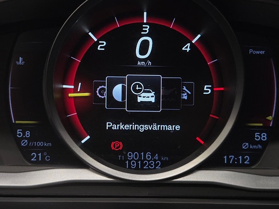 Volvo V60 15 of 19