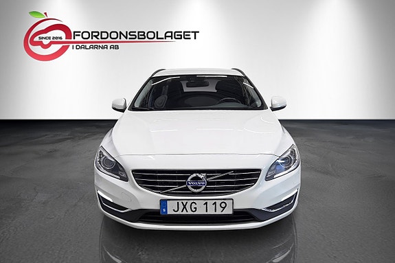 Volvo V60 2 of 19