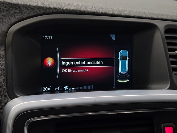 Volvo V60 16 of 19