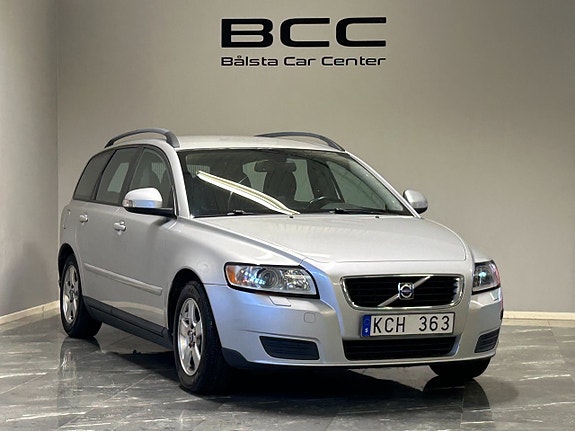 Volvo V50 5 of 18