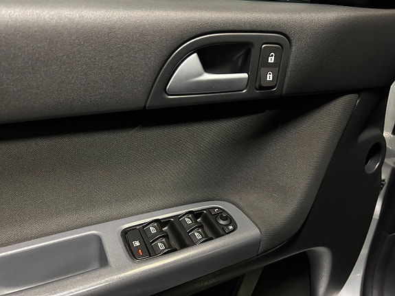 Volvo V50 13 of 18