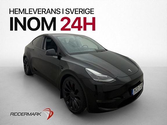 Tesla Model Y 4 of 30