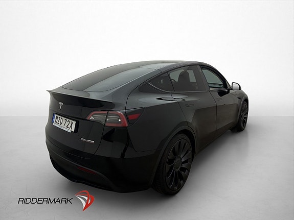 Tesla Model Y 5 of 30