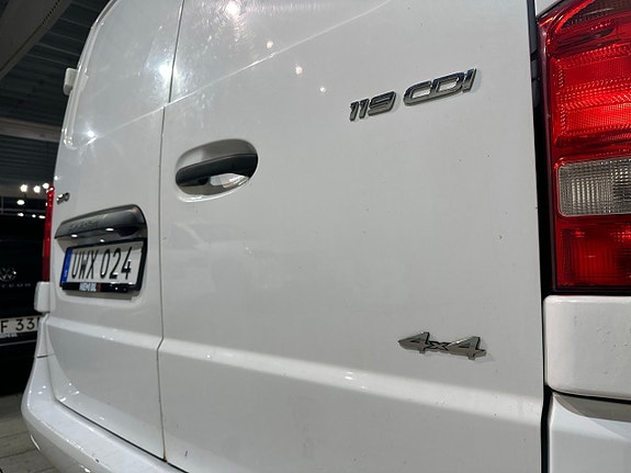 Mercedes-Benz Vito 119 25 of 25