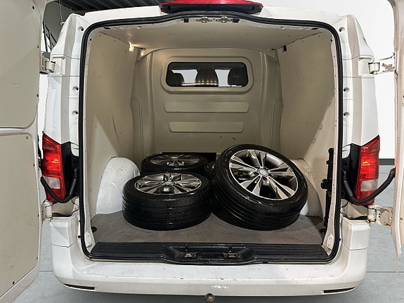 Mercedes-Benz Vito 119 17 of 25