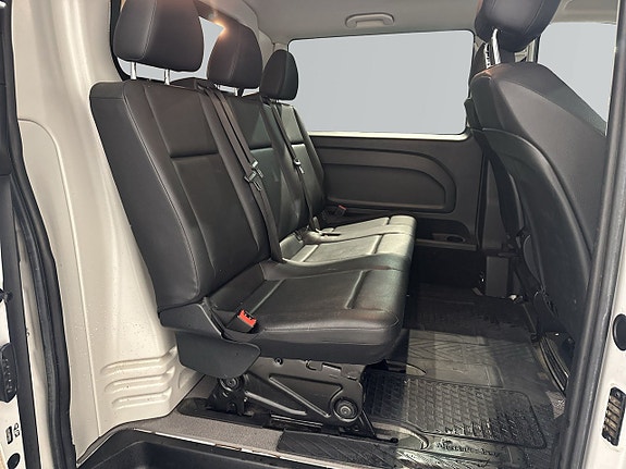 Mercedes-Benz Vito 119 13 of 25