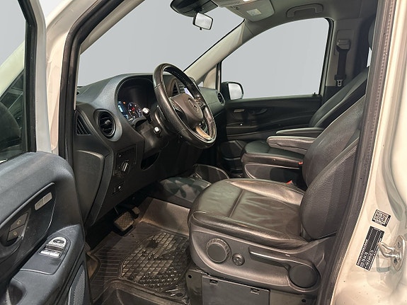 Mercedes-Benz Vito 119 8 of 25