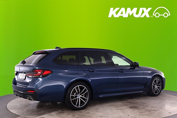 BMW 530e 2 of 26