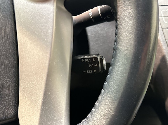 Toyota Prius Plug-in Hybrid 20 of 21