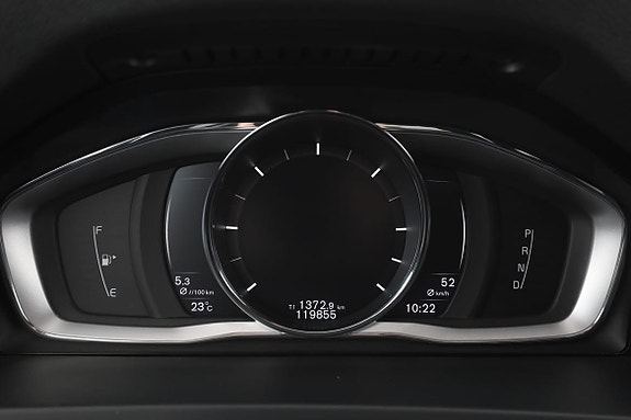 Volvo V60 Cross Country 20 of 30