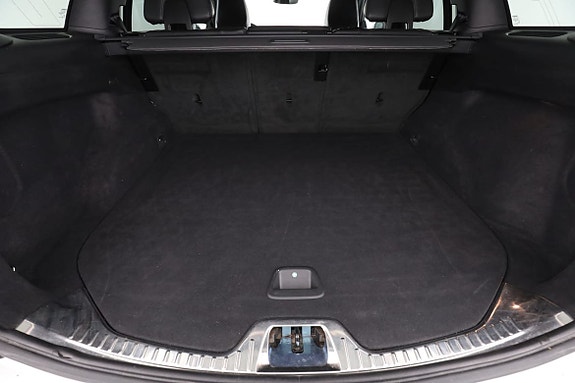 Volvo V60 Cross Country 18 of 30