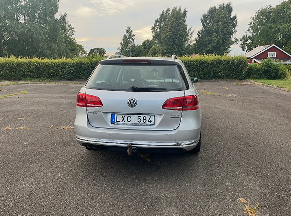 Volkswagen Passat 6 of 10