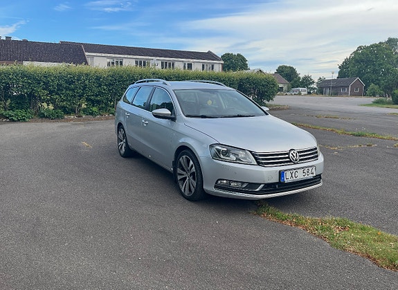 Volkswagen Passat 4 of 10