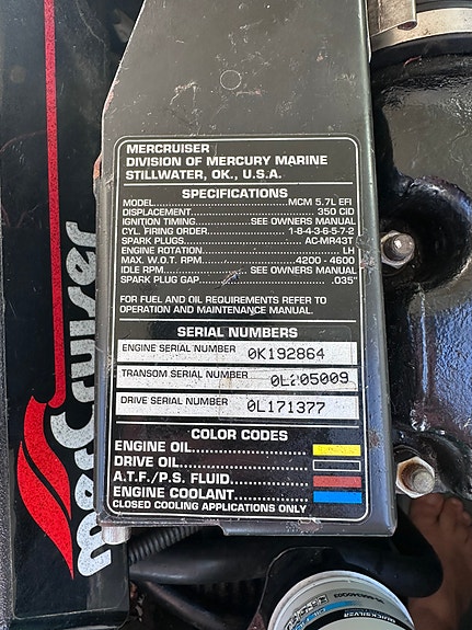 Sea Ray 250 -98 v8 12 of 16