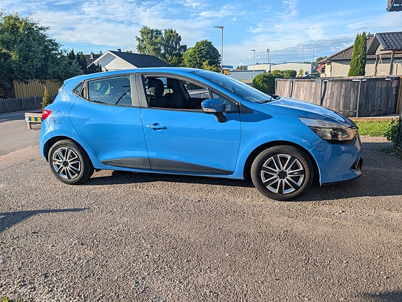 Renault Clio 3 of 9