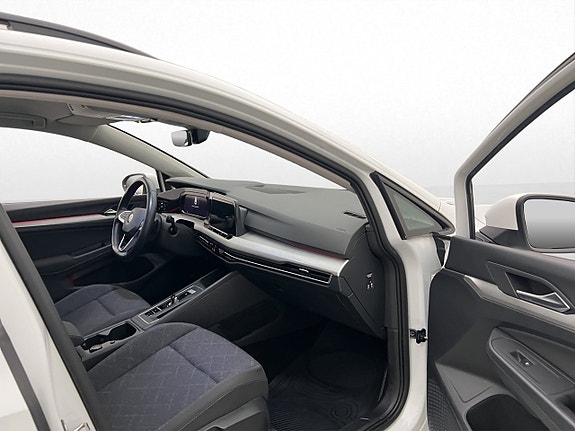 Volkswagen Golf I 21 of 29