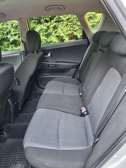 Kia Ceed 4 of 7