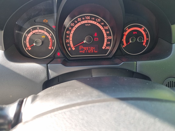 Kia Ceed 7 of 7