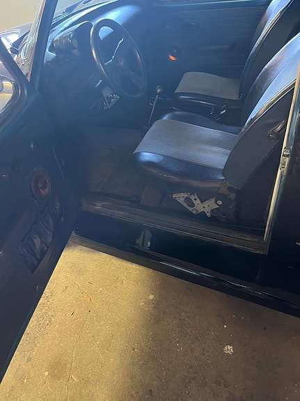 Volkswagen 1303 6 of 7