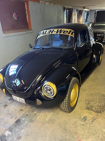 Volkswagen 1303 2 of 7
