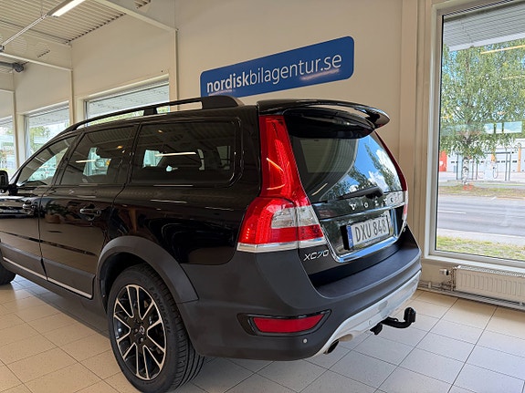 Volvo XC70 6 of 19