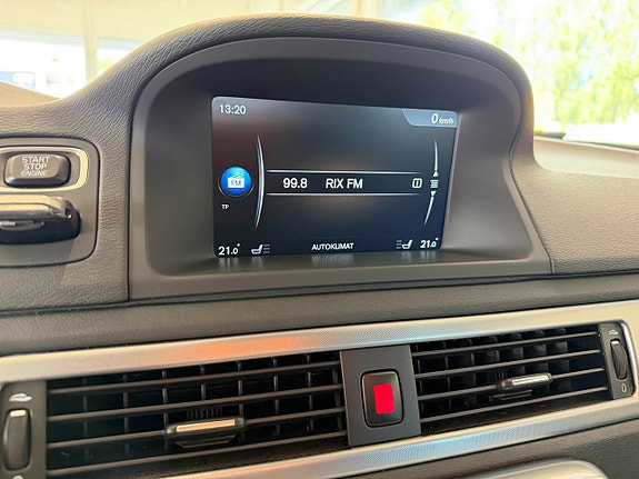 Volvo XC70 19 of 19
