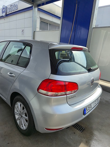 Volkswagen Golf VI 3 of 10