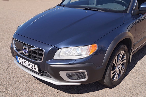 Volvo XC70 14 of 24