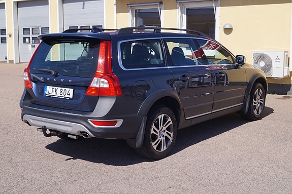 Volvo XC70 4 of 24