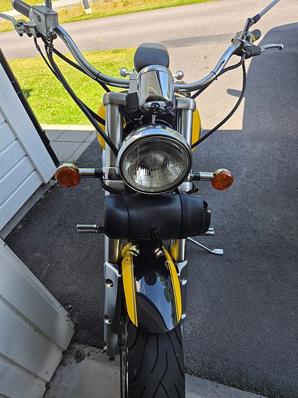 Suzuki VZ800 Marauder 7 of 7