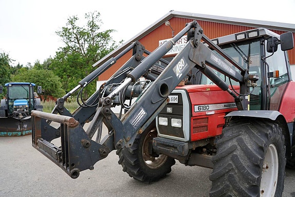 MASSEY FERGUSON 6180 / BHH601 10 of 11