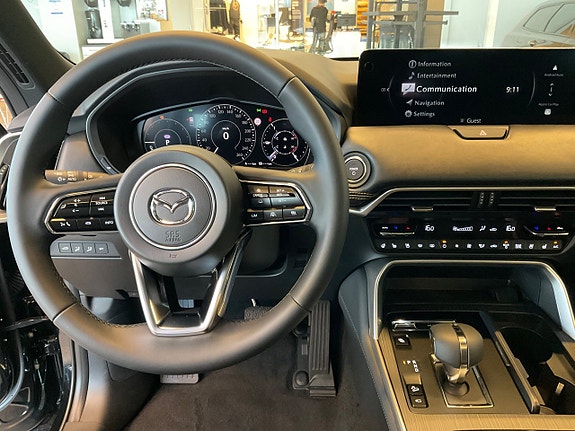 Mazda CX-80 10 of 15