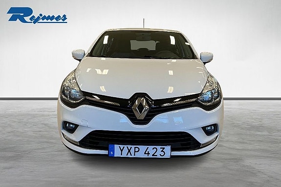 Renault Clio IV 5 of 18