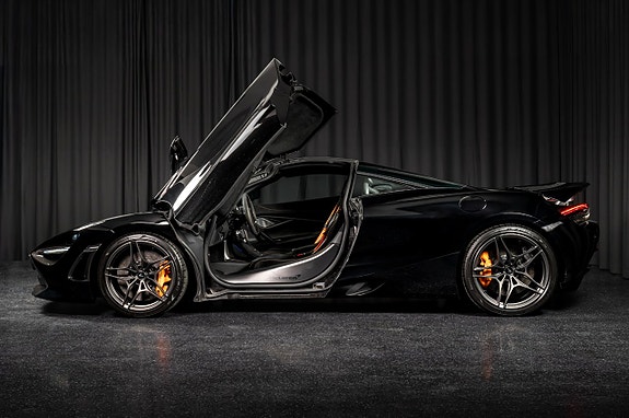 McLaren 720S 11 of 30