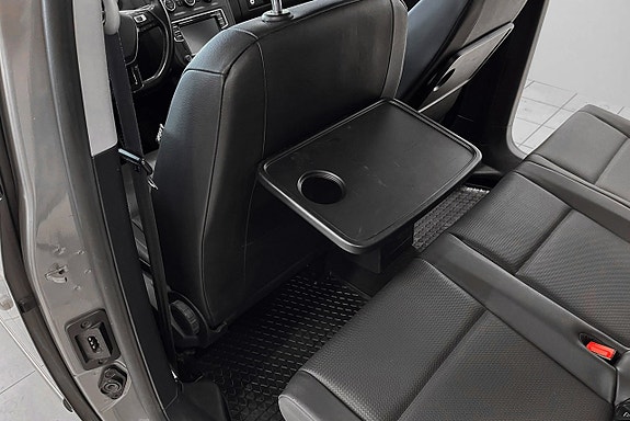 Volkswagen Caddy Maxi 17 of 28