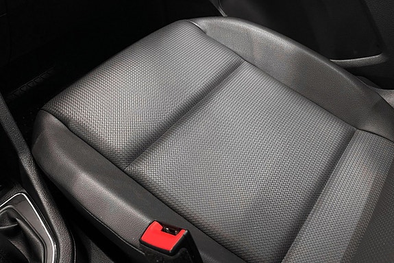 Volkswagen Caddy Maxi 27 of 28