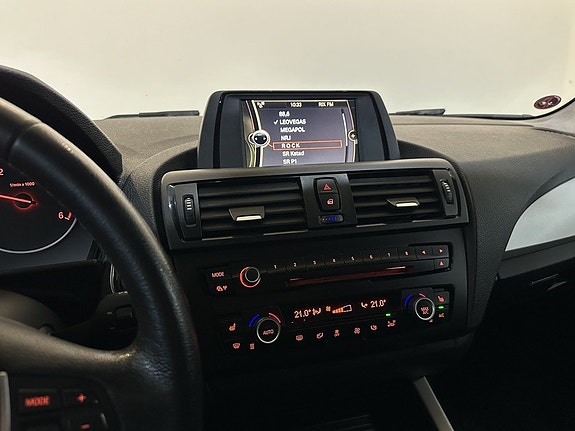BMW 118d 15 of 22