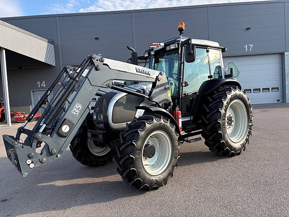 Valtra A72 / Lastare 2 of 11
