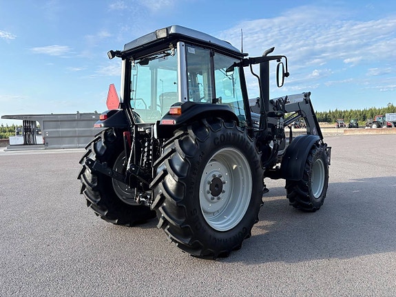 Valtra A72 / Lastare 6 of 11
