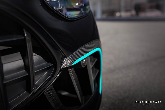 Mercedes-Benz AMG GT 63 17 of 25