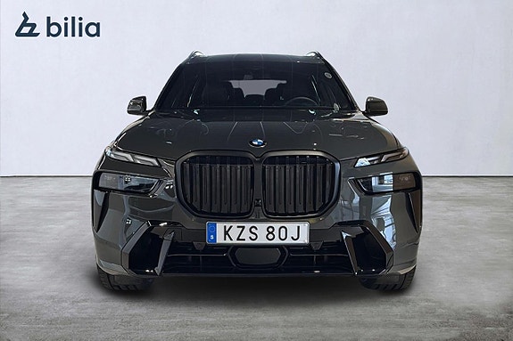 BMW X7 5 of 21