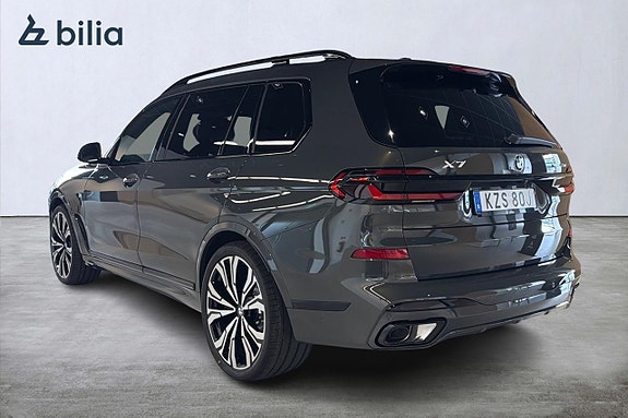 BMW X7 2 of 21