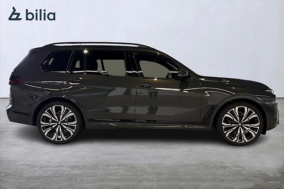 BMW X7 19 of 21