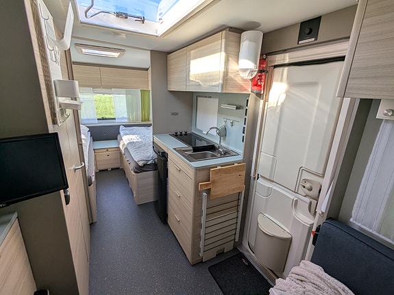 Adria ALTEA  492 LU 10 of 20
