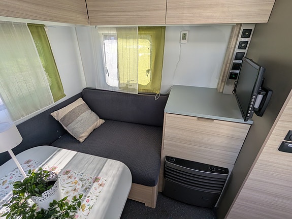 Adria ALTEA  492 LU 9 of 20