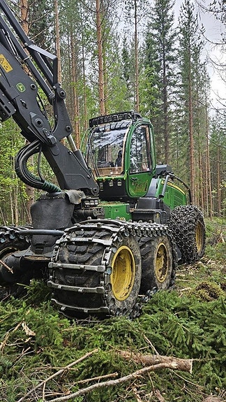 John Deere 1170G 4 of 21