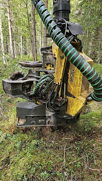 John Deere 1170G 14 of 21