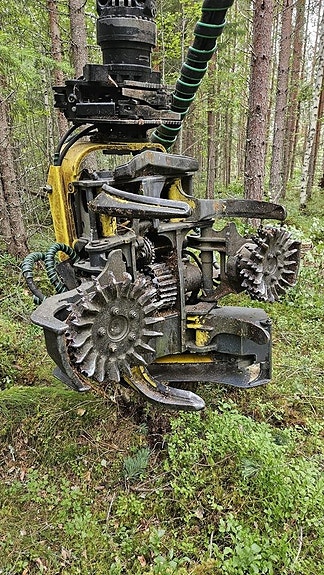 John Deere 1170G 15 of 21